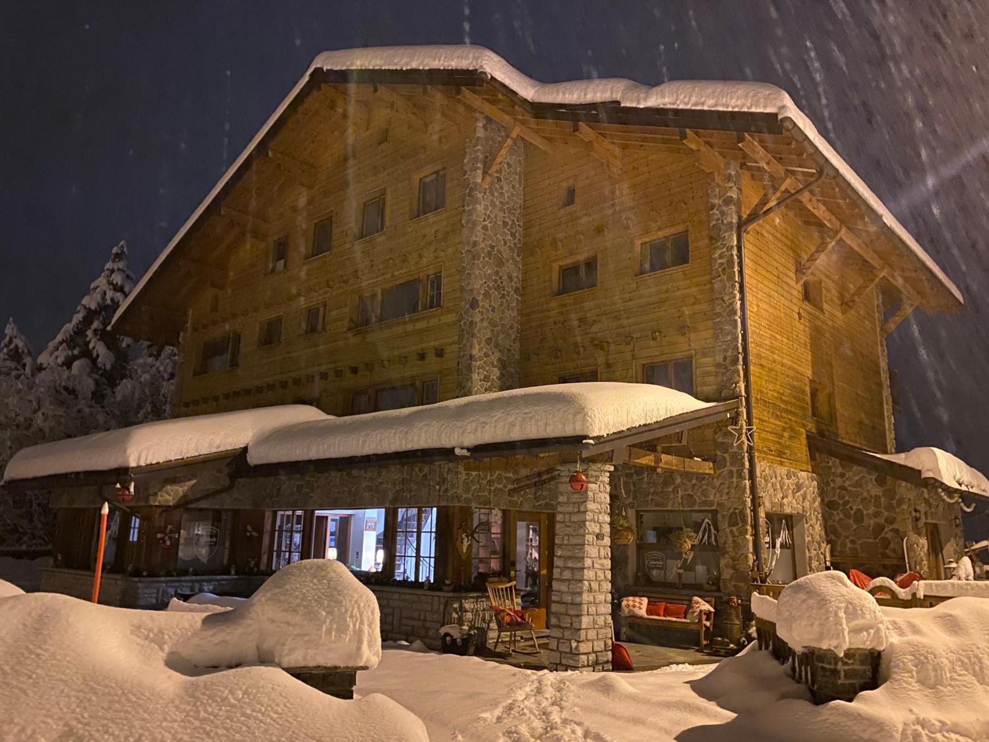 Colorado Riders Chalet Crans-Montana Eksteriør bilde